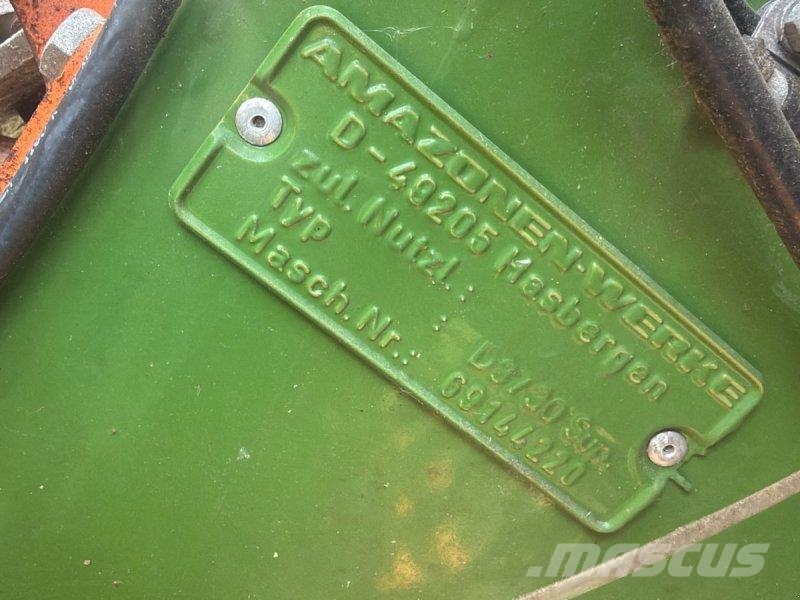 Amazone KG 302 + D8-30 SUPER 多功能条播机