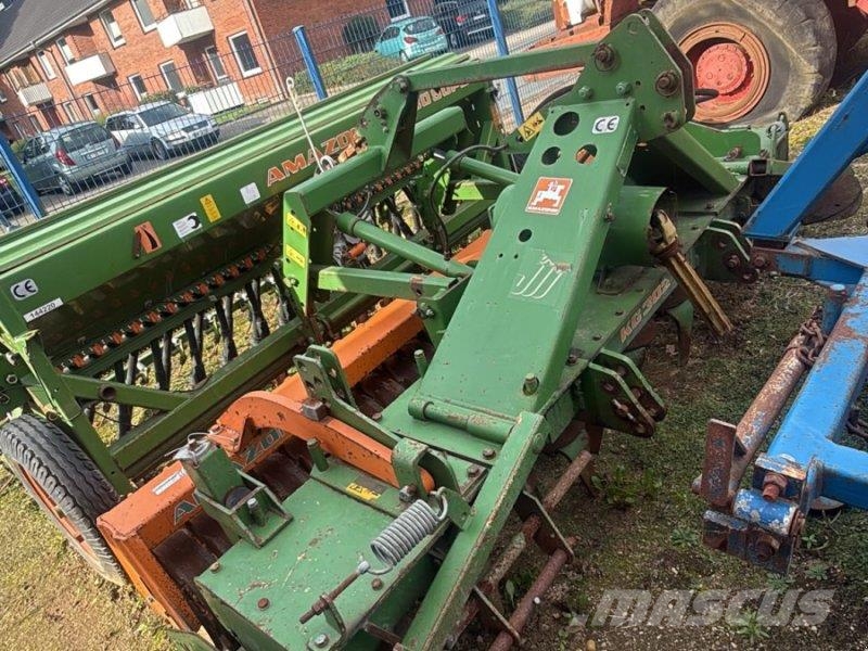 Amazone KG 302 + D8-30 SUPER 多功能条播机