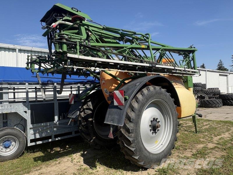 Amazone UX 4200 Special Mestverspreider