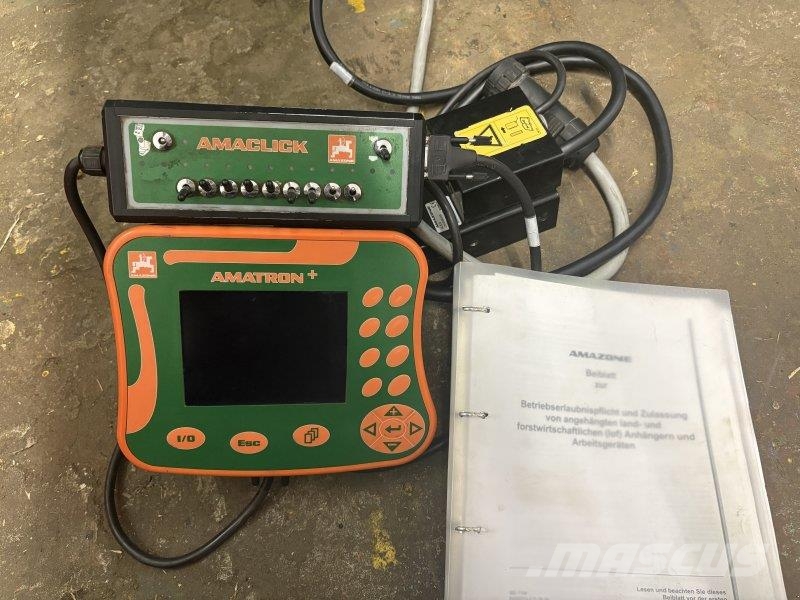 Amazone UX 4200 Special Mestverspreider