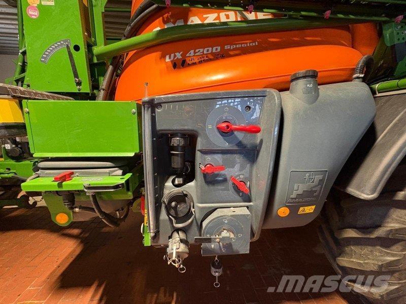 Amazone UX 4200 Special Trágyaszóró
