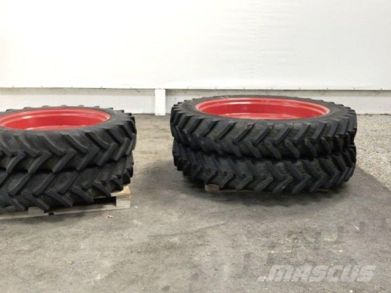 Bohnenkamp 12.4R 36 ALLIA., 320/90R50 BKT Traktorer