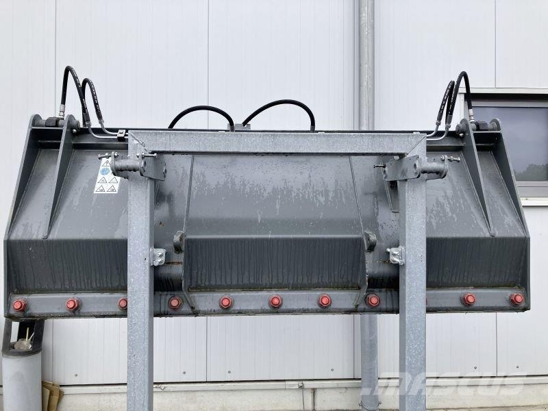 Bressel & Lade DUNG- UND SILAGEZANGE M D45 Frontalinių krautuvų priedai