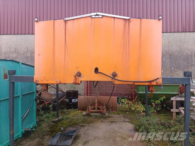 Bucher STA 4000 TC FS / Gmeiner Yeti 4000 W ECON Streuaut 砂鹽撒布機