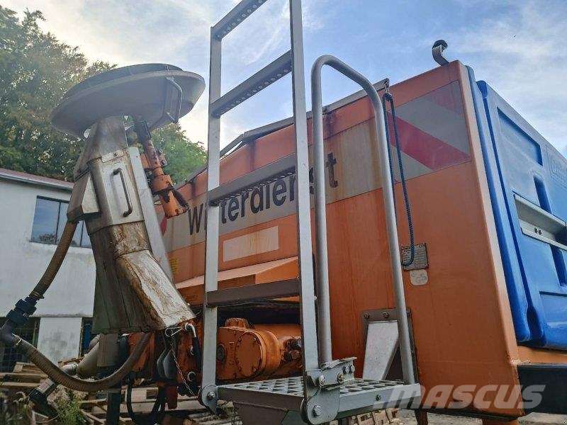 Bucher STA 4000 TC FS / Gmeiner Yeti 4000 W ECON Streuaut 砂鹽撒布機