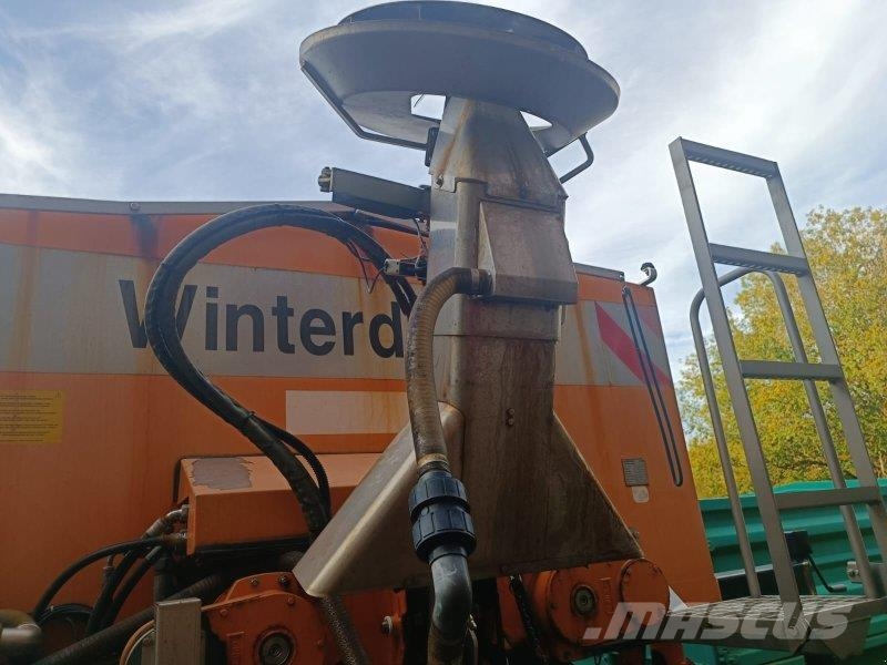 Bucher STA 4000 TC FS / Gmeiner Yeti 4000 W ECON Streuaut 砂鹽撒布機