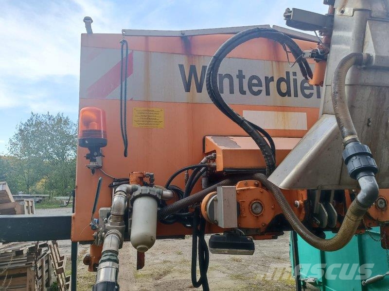 Bucher STA 4000 TC FS / Gmeiner Yeti 4000 W ECON Streuaut 砂鹽撒布機