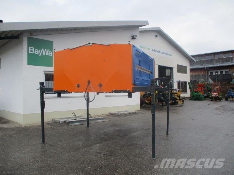 Bucher YETI W40 #552 معدات نشر الرمال والملح
