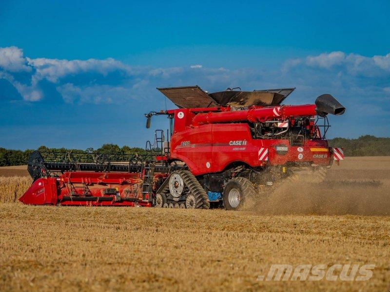Case IH 8250 AXIAL-FLOW Sklízecí mlátičky