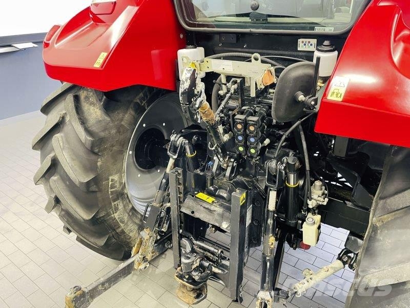 Case IH FARMALL 95U Трактори