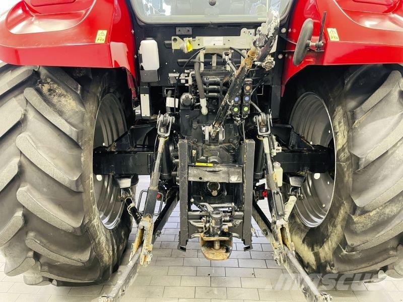 Case IH FARMALL 95U Трактори
