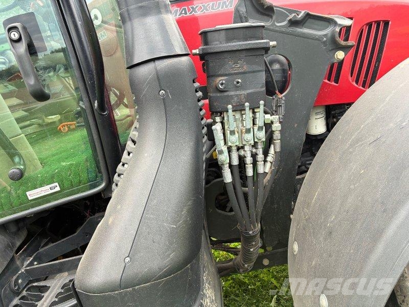 Case IH Maxxum 115 EP Traktorit