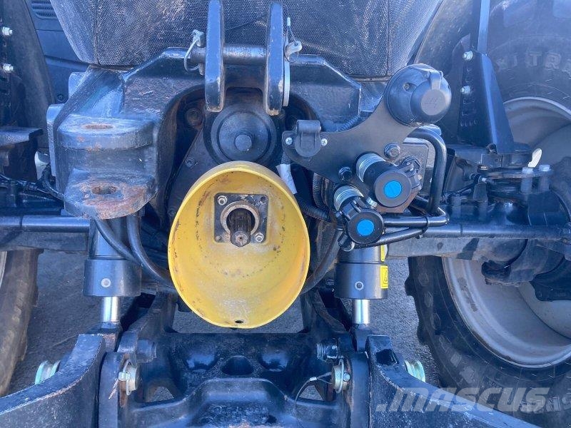 Case IH Maxxum 150 CVX Traktoren