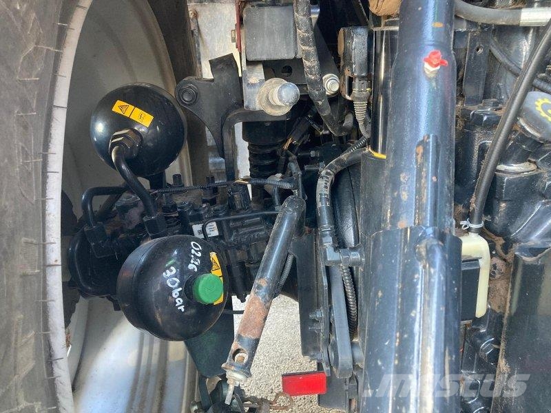 Case IH Maxxum 150 CVX Traktoren