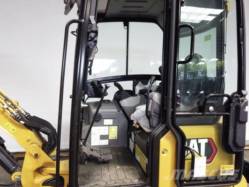 CAT 303.5CR-07A Ekskavatori uz riteņiem