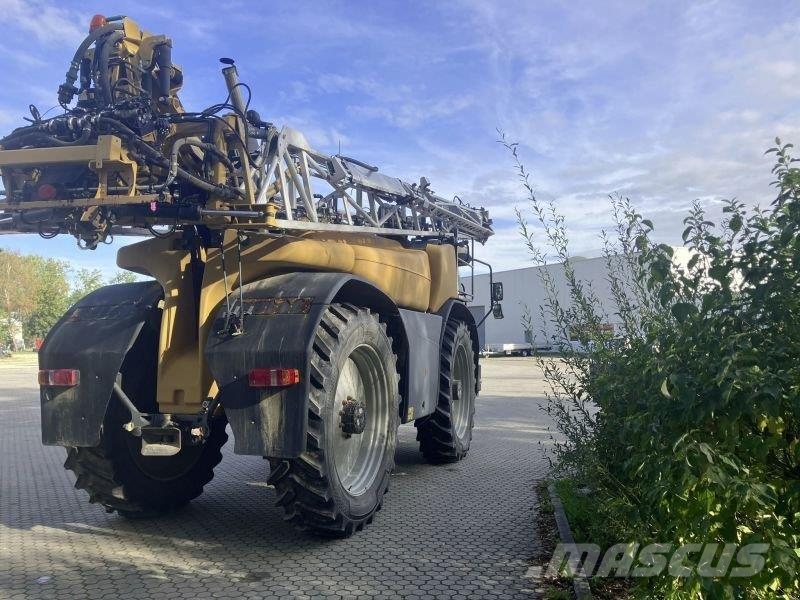 Challenger RG 645 **Reparaturbedürftig** Selbstfahrende Sprühgeräte