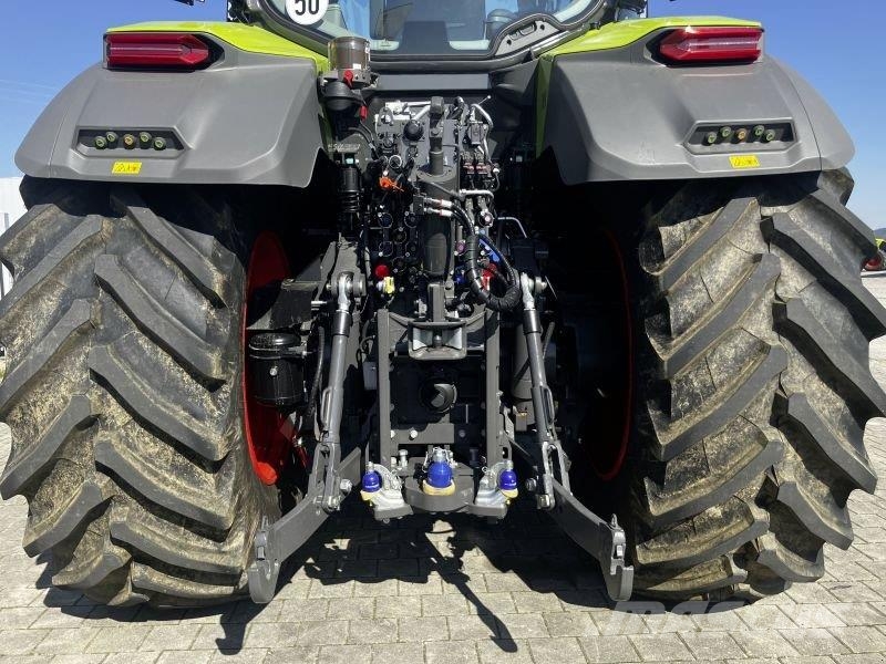 CLAAS 9.360 Tractores