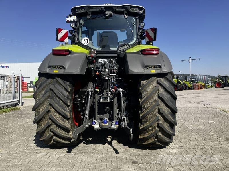 CLAAS 9.360 Tractores