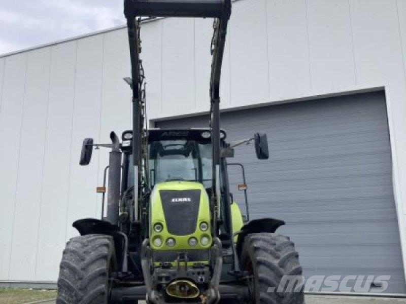 CLAAS ARES 567 ATZ Traktorit