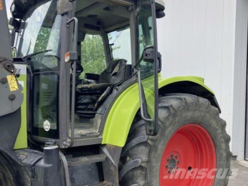 CLAAS ARES 567 ATZ Traktorit