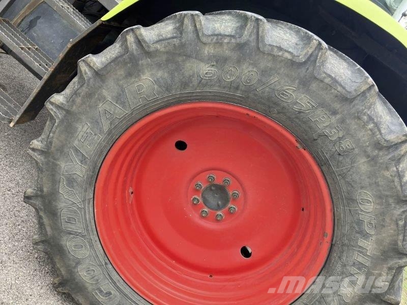 CLAAS ARES 567 ATZ Traktorit