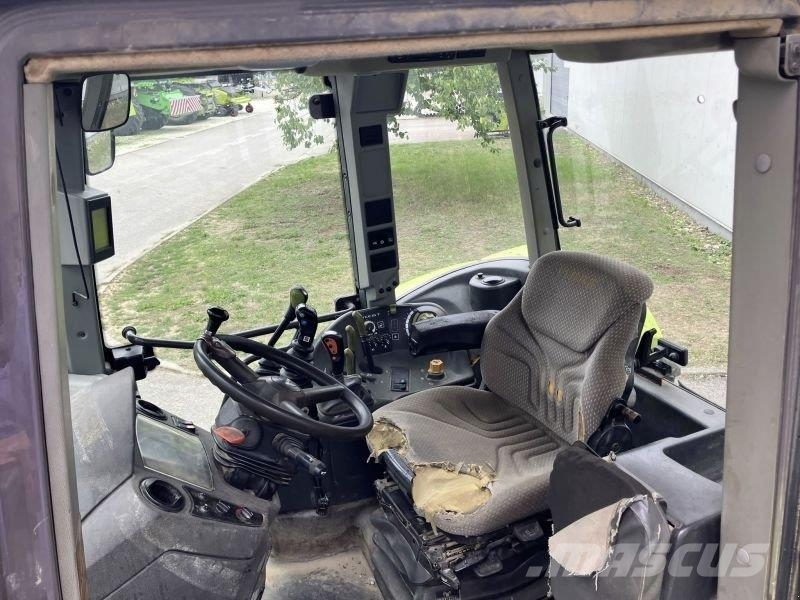 CLAAS ARES 567 ATZ Traktorit