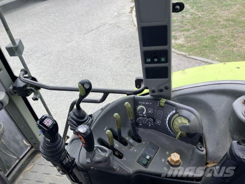 CLAAS ARES 567 ATZ Traktorit
