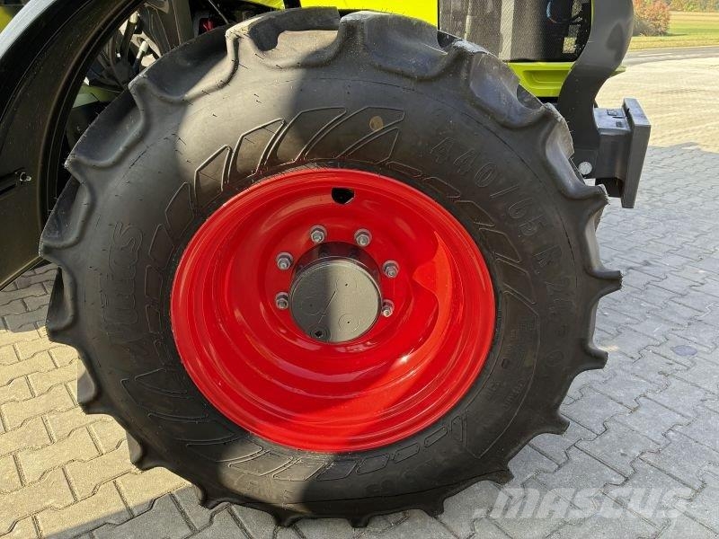 CLAAS ARION 420 TREND Traktoren