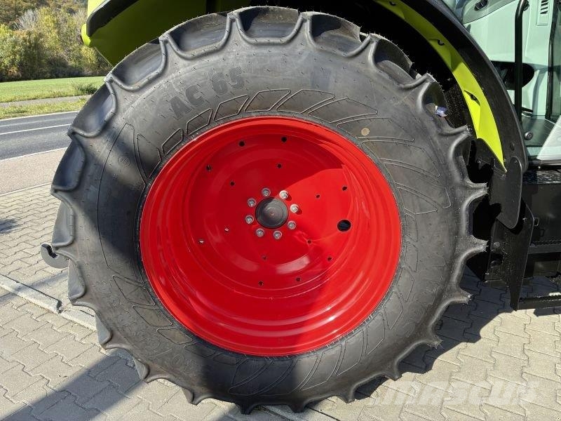 CLAAS ARION 420 TREND Traktoren
