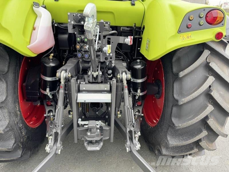 CLAAS ARION 420 TREND Traktoren
