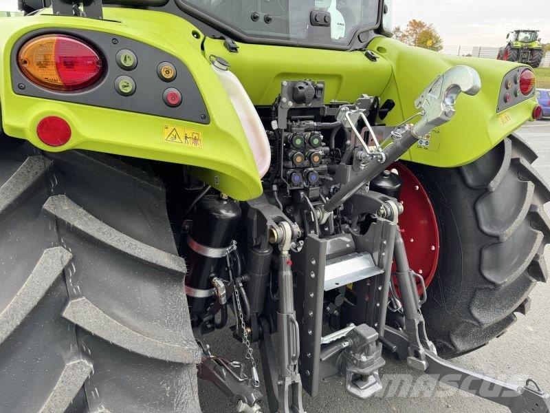 CLAAS ARION 420 TREND Traktoren