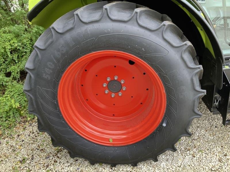 CLAAS ARION 420 TREND QUADRISHIFT Traktorit