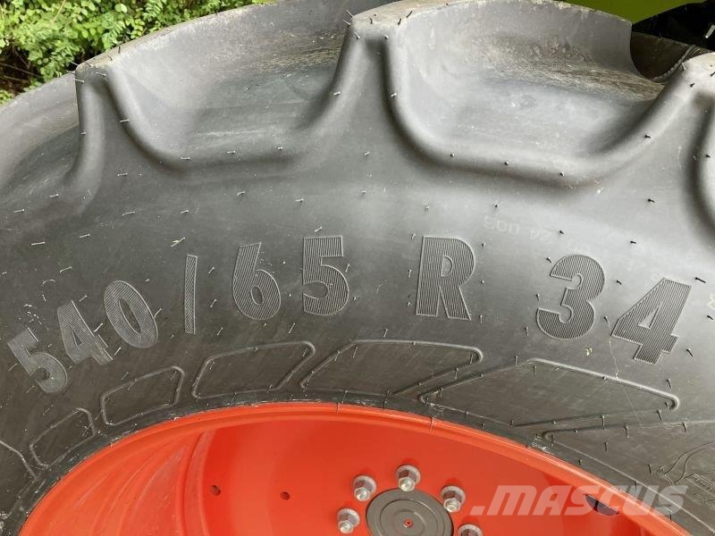CLAAS ARION 420 TREND QUADRISHIFT Traktorit