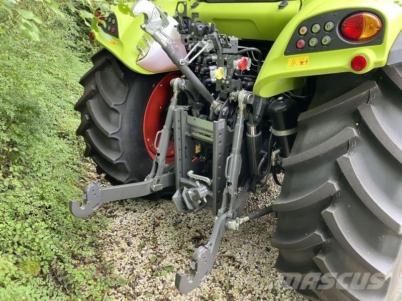 CLAAS ARION 420 TREND QUADRISHIFT Traktorit