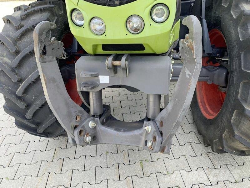 CLAAS ARION 430 CIS 트랙터