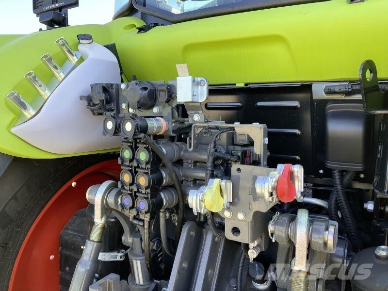 CLAAS ARION 450 CIS+ MIT FL 120 Traktori