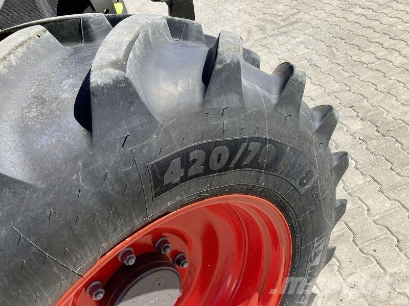 CLAAS ARION 450 CIS+ MIT FL 120 Traktoren