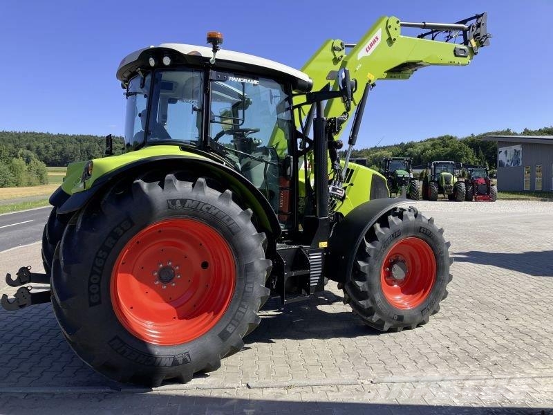 CLAAS ARION 450 CIS+ MIT FL 120 Traktori