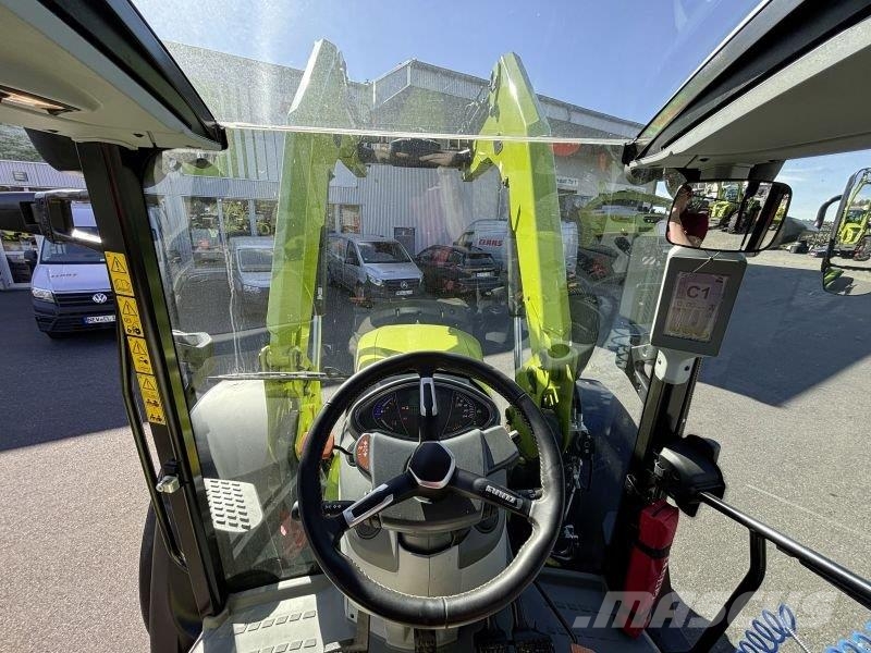 CLAAS ARION 470 COMFORT + FL 120 C Tractoren