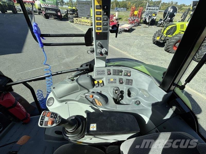CLAAS ARION 470 COMFORT + FL 120 C Tractoren