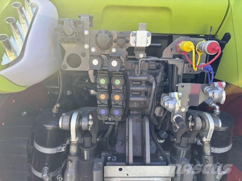 CLAAS ARION 470 COMFORT + FL 120 C Tractoren