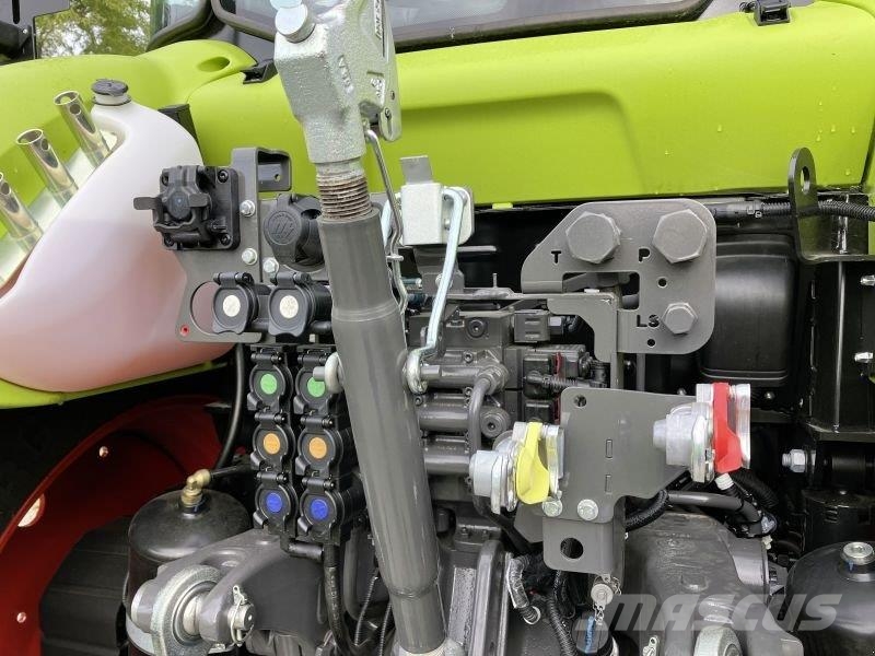CLAAS ARION 470 COMFORT HEXASHIFT Traktorit