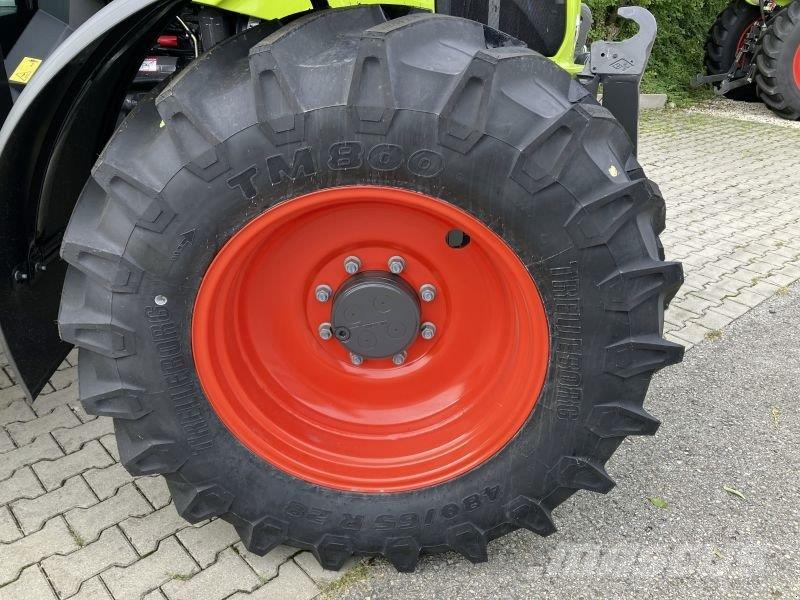 CLAAS ARION 470 COMFORT HEXASHIFT Traktorit