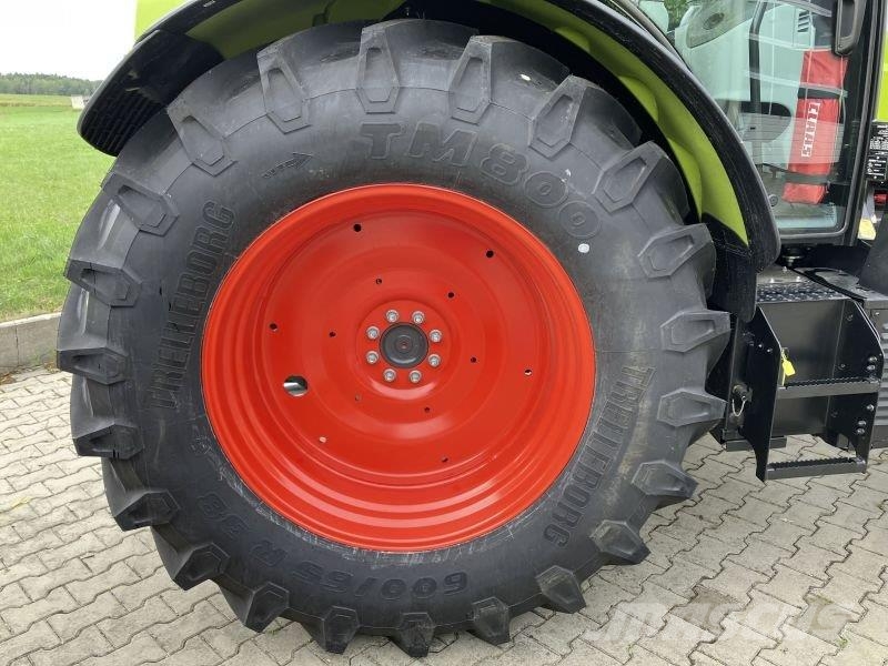 CLAAS ARION 470 COMFORT HEXASHIFT Traktorit