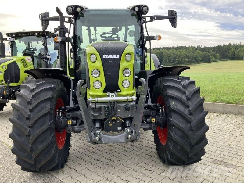 CLAAS ARION 470 COMFORT HEXASHIFT Traktorit