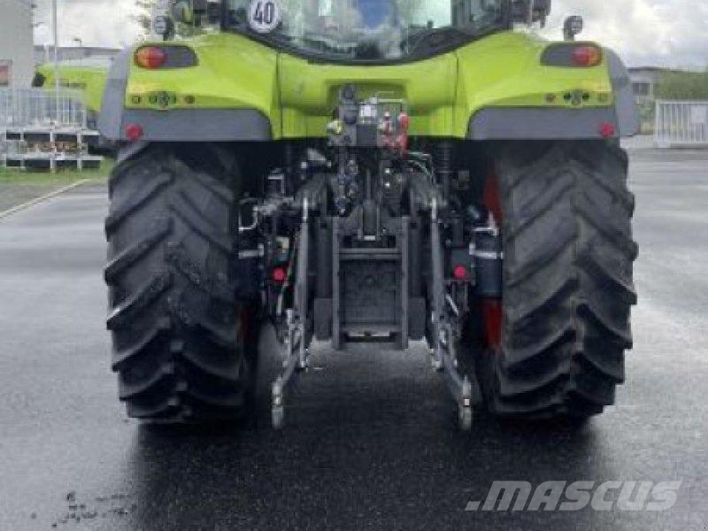 CLAAS ARION 510 CIS HEXASHIFT Tractors