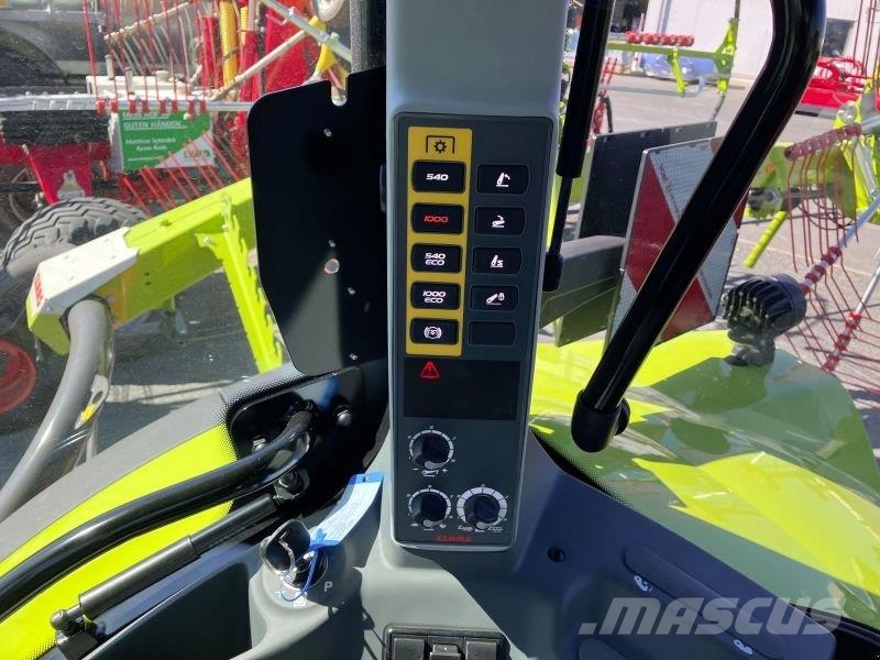 CLAAS ARION 530 CMATIC CEBIS Tractoren