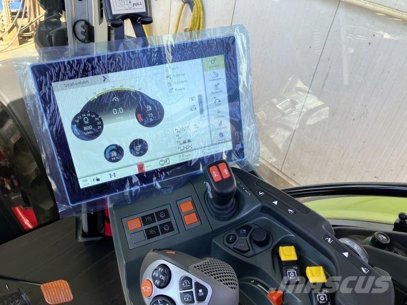 CLAAS ARION 530 CMATIC CEBIS Tractoren