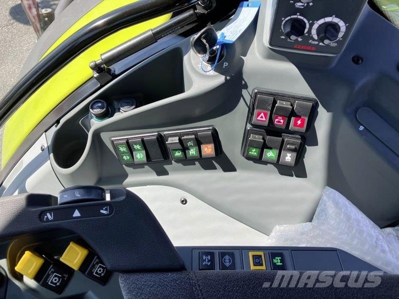 CLAAS ARION 530 CMATIC CEBIS Tractoren