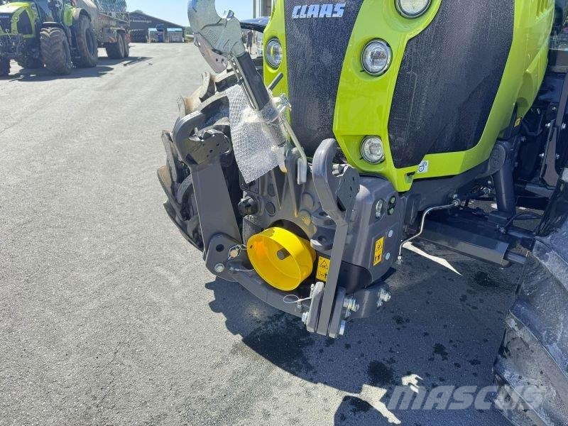 CLAAS ARION 530 CMATIC CEBIS Tractoren